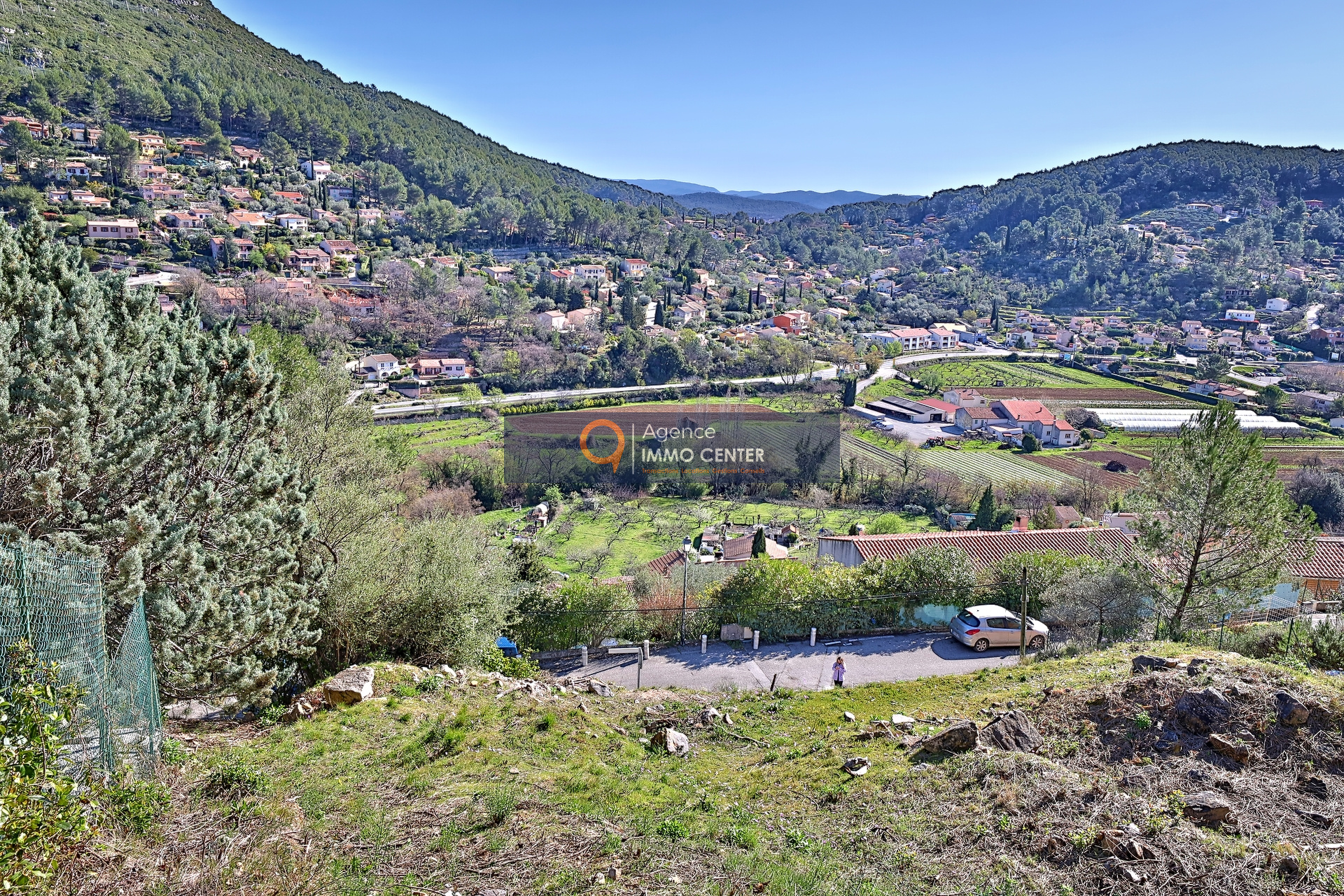 SollièsToucas vente Terrain constructible 809 m2 Immo Center SollièsToucas vente Terrain constructible 809 m2 Immo Center