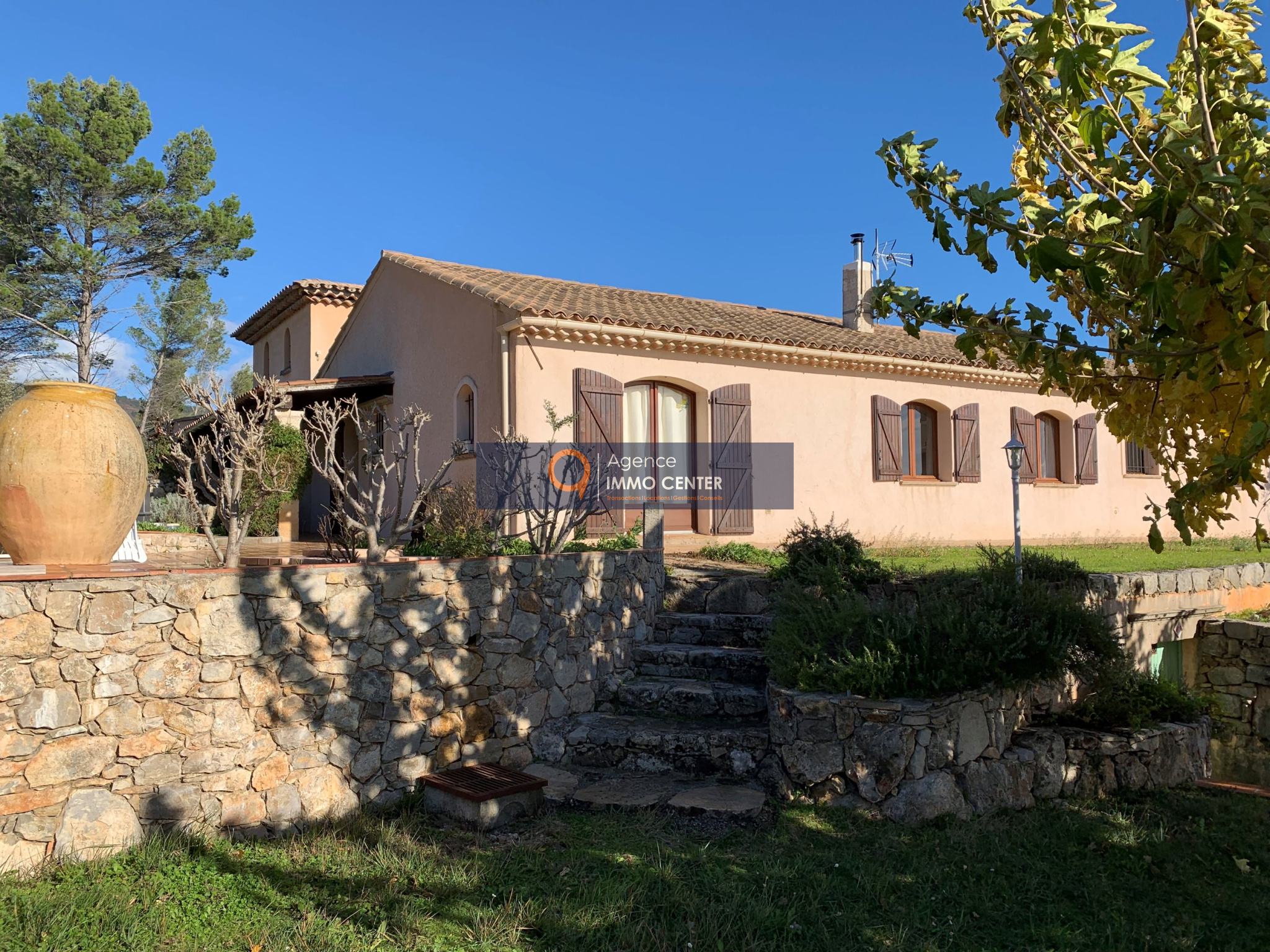 Callas vente MAISON VILLA 140 M² T6 CALLAS Immo Center